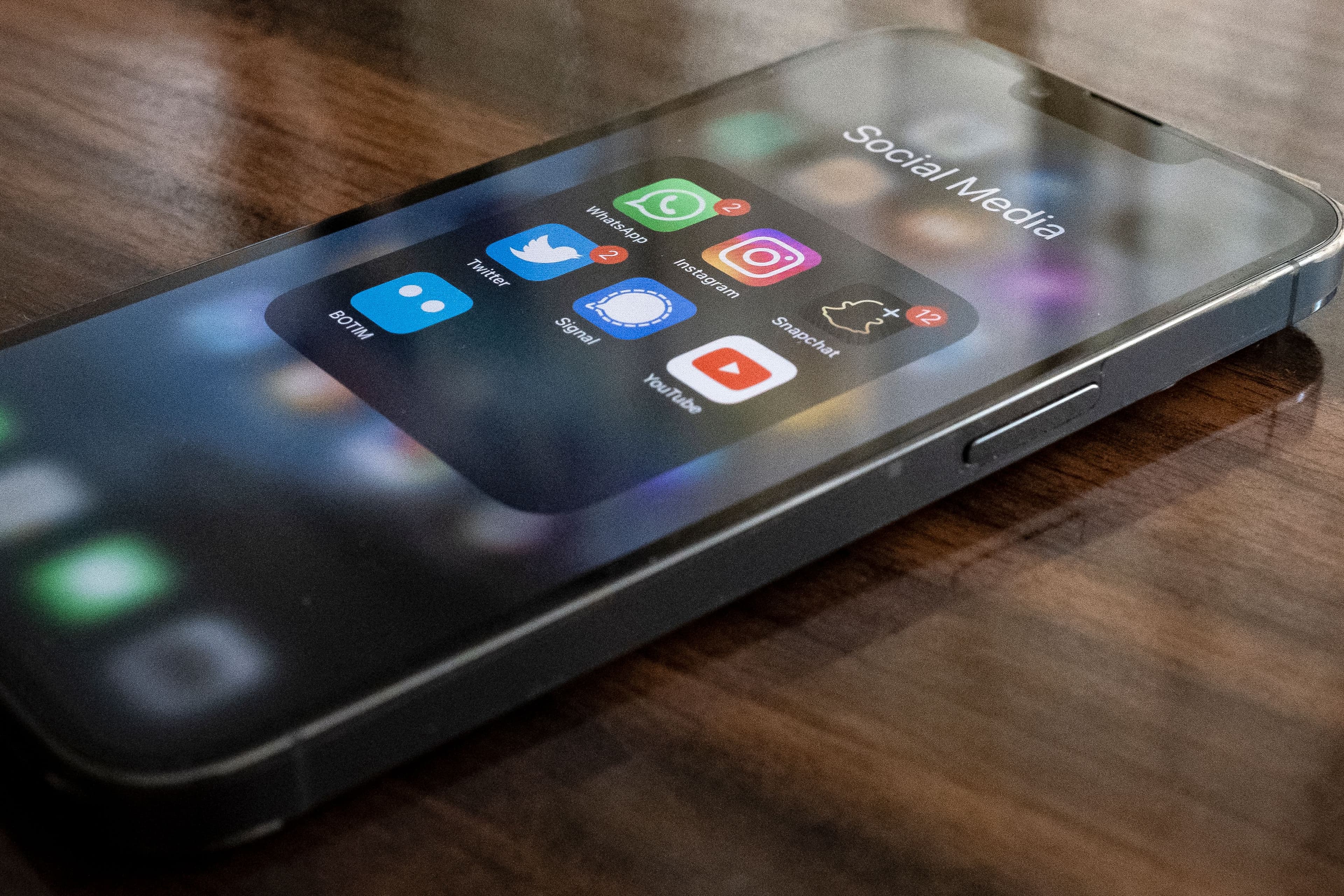 Getting Your App Approved by Apple: The Founder's Guide to Passing App Store Review First Time